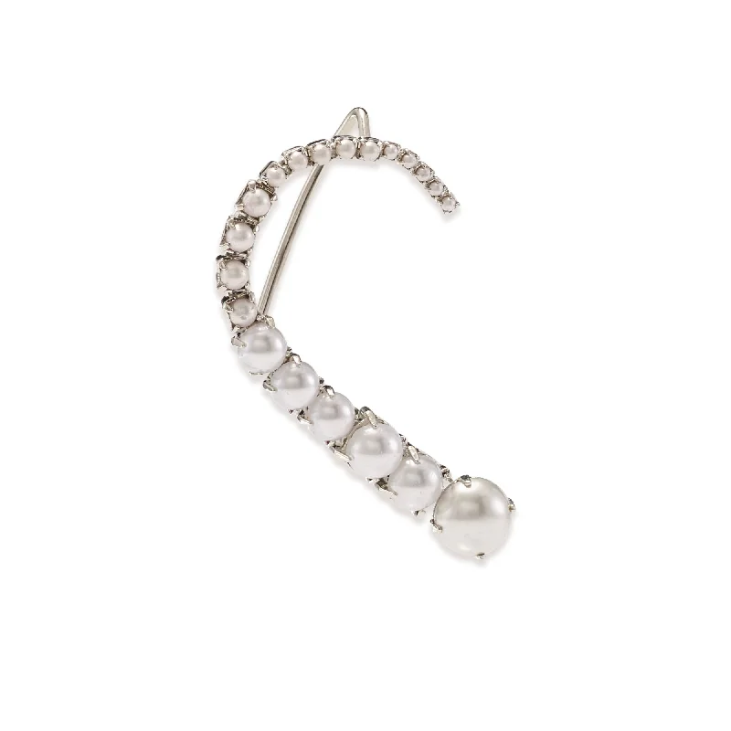 Leia Pearl Ear Cuff